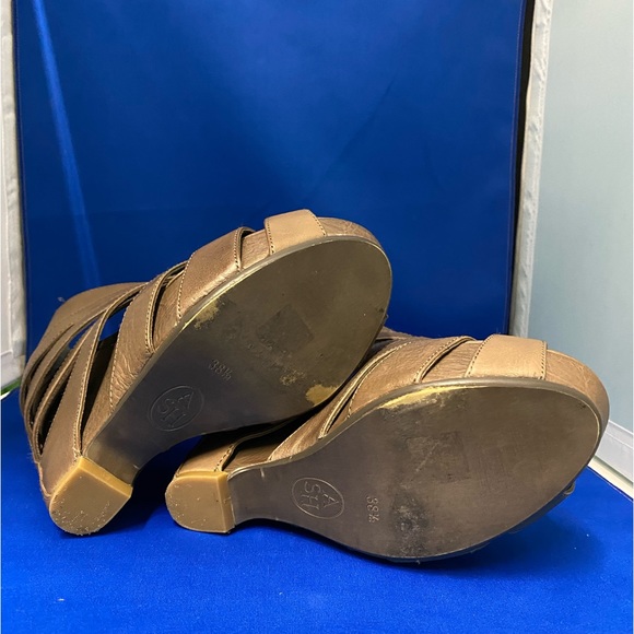 Ash Platform Lotus Size 9 Tan Leather - Picture 13 of 13